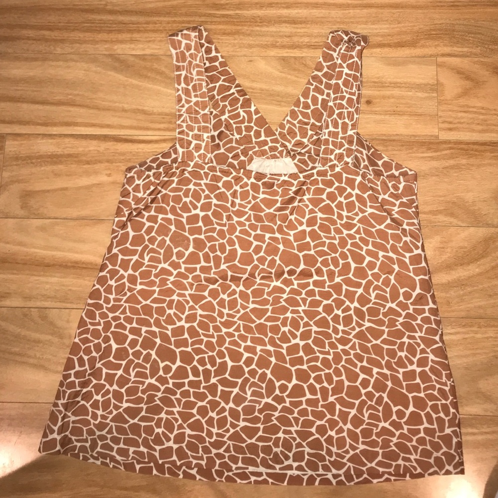 ❌Giraffe print tank top